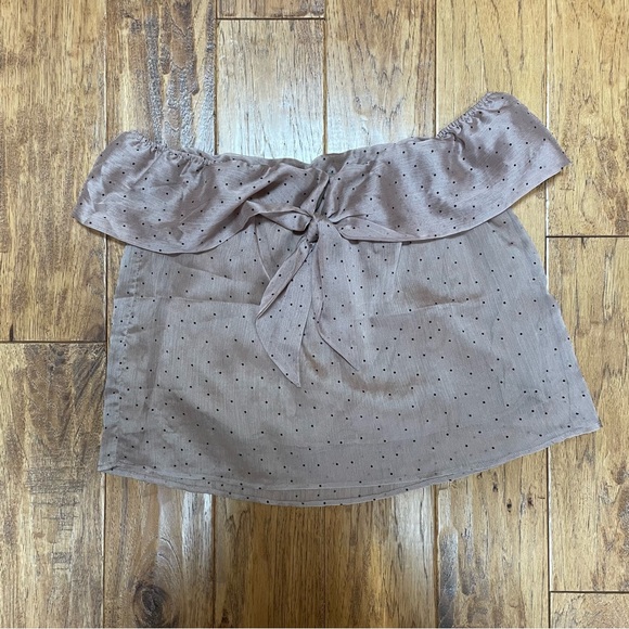 Line & Dot Allegra Top - Picture 2 of 3